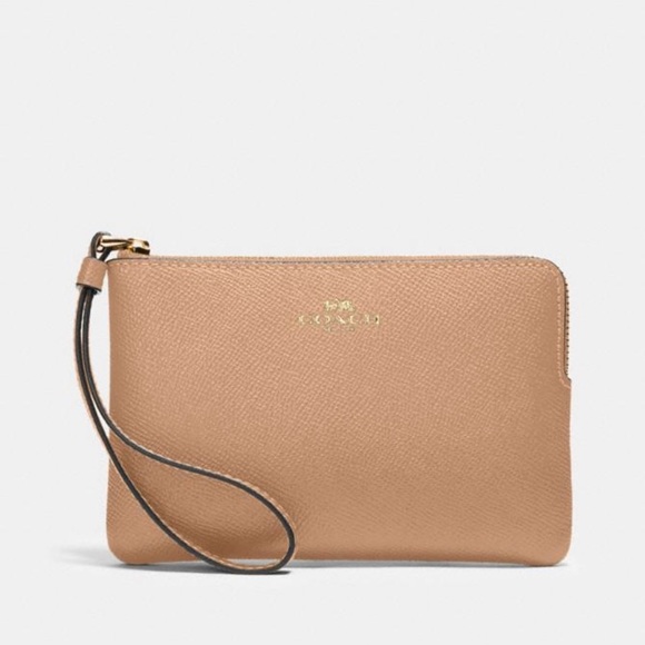 Coach Handbags - Corner Zip Wristlet